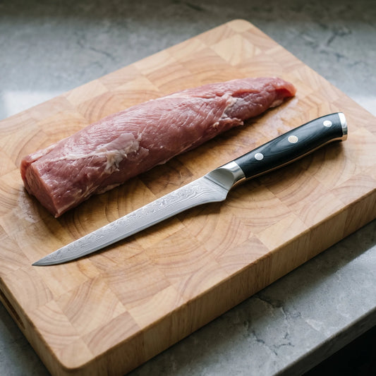 Damascus Boning Knife 6"
– Hochodo, in use