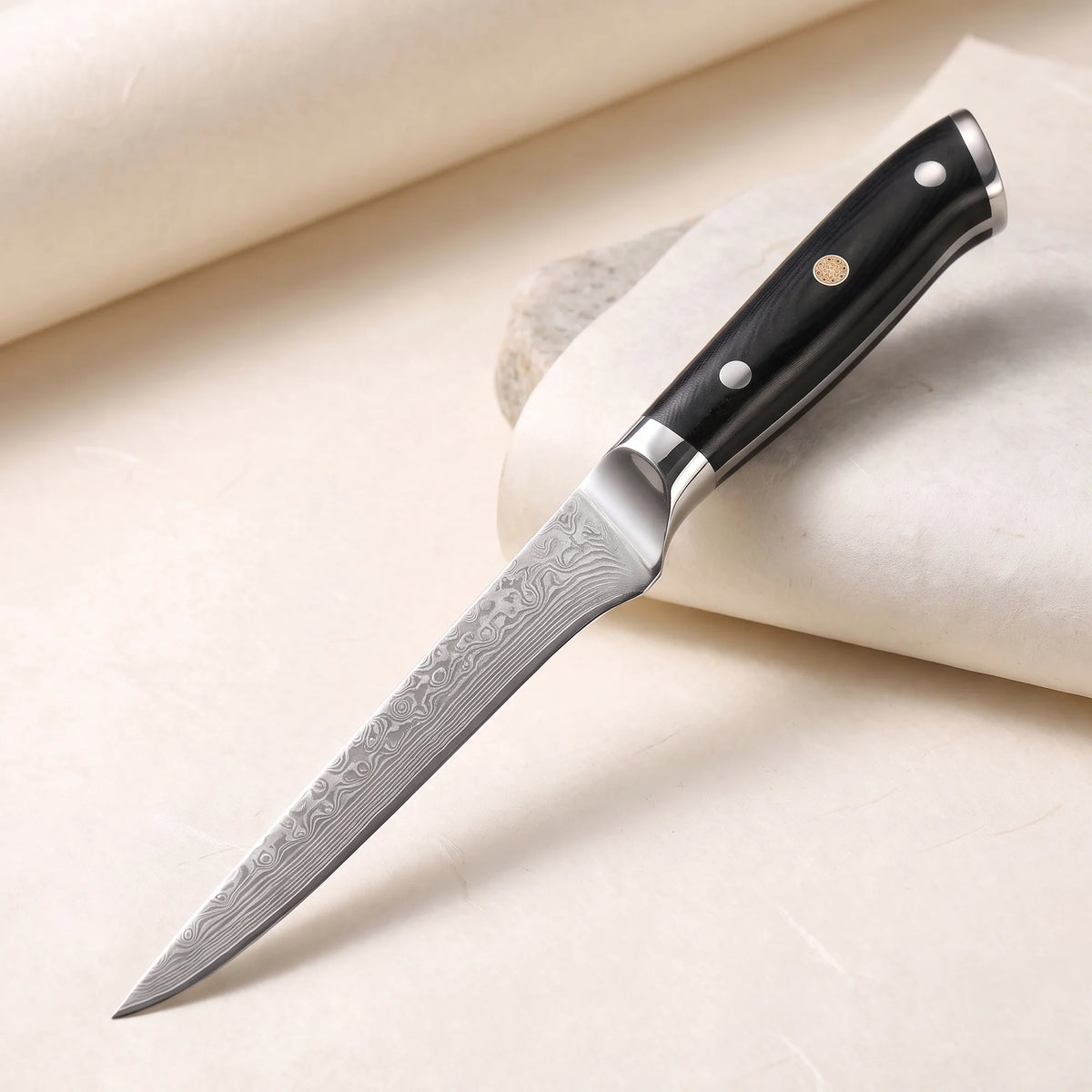 Damascus Boning Knife 6" – Hochodo, three-quarter view